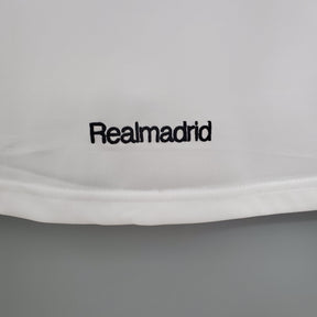 Real Madrid Retro Home Jersey 2005/2006