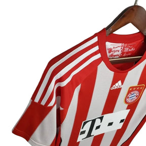 Bayern Munich Retro 10/11 Home Jersey