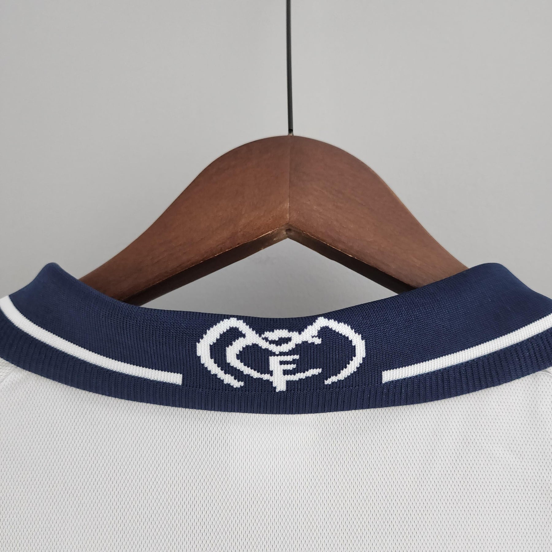 Real Madrid Retro Home Jersey 2000/2001