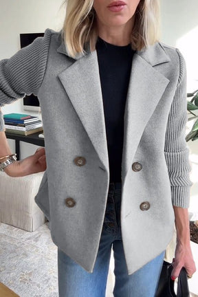Kittiya - Elegante Blazer De Punto Con Manga Larga