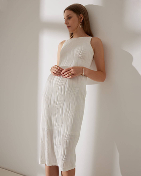 Vestido camisola texturizado com efeito ondulado da água