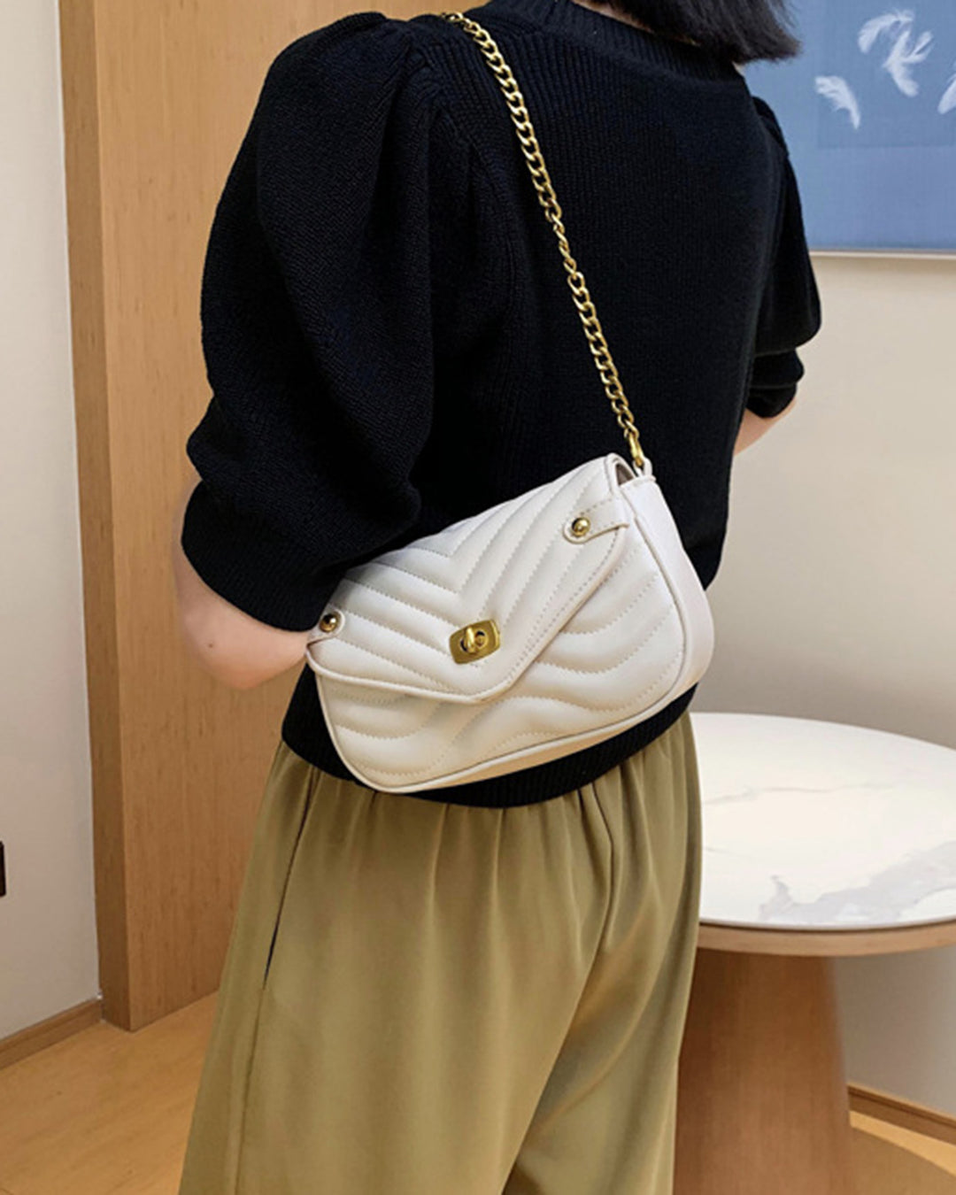 Bolsos femeninos en color off white